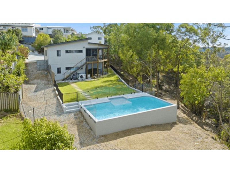 17 John Francis Drive, Carrara QLD 4211