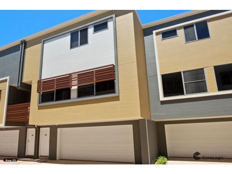 52/1 Grande Avenue, Carrara QLD 4211