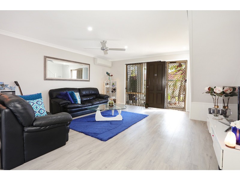 18A/1-7 Ridgevista Court, Reedy Creek QLD 4227