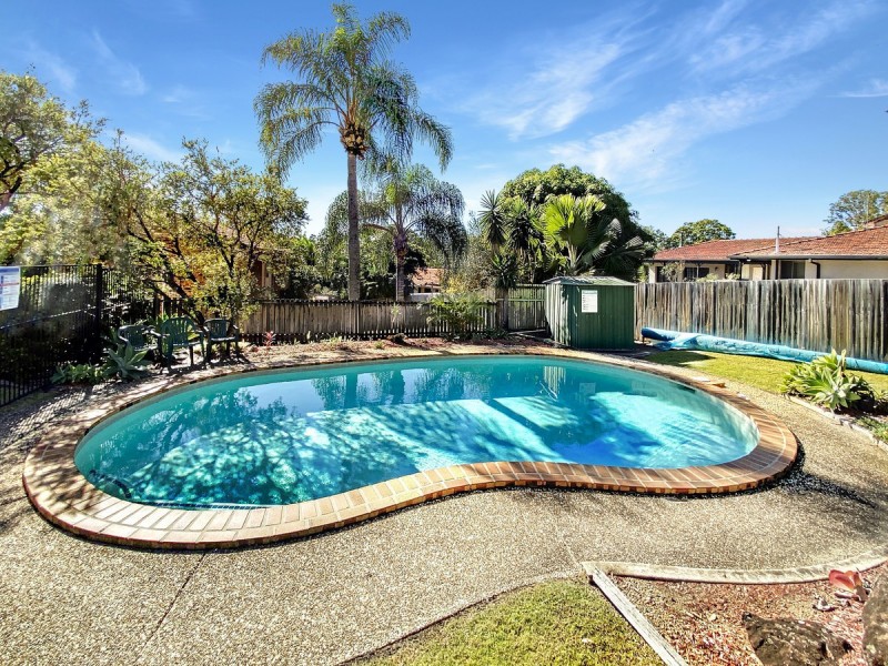 4/8 Sara Street, Ashmore QLD 4214
