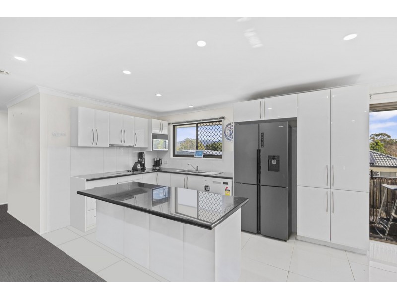 3/17 The Locale, Nerang QLD 4211