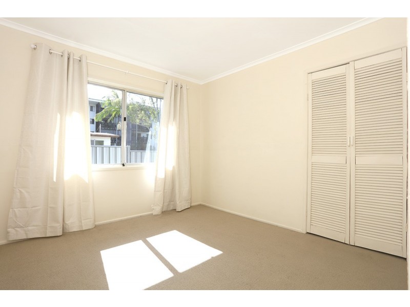 12 Railway Parade, Nerang QLD 4211