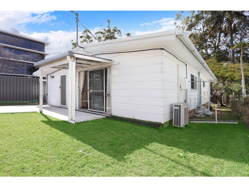 12 Railway Parade, Nerang QLD 4211