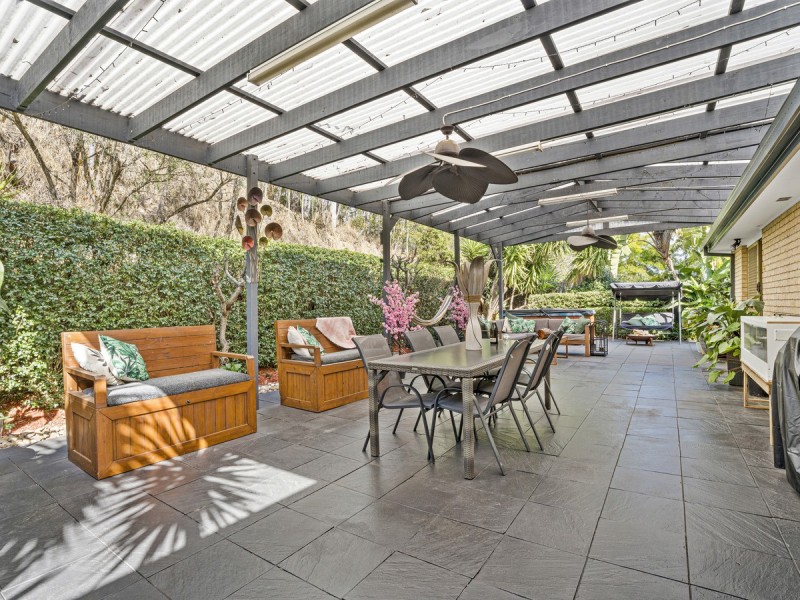 10 Winchester Drive, Nerang QLD 4211