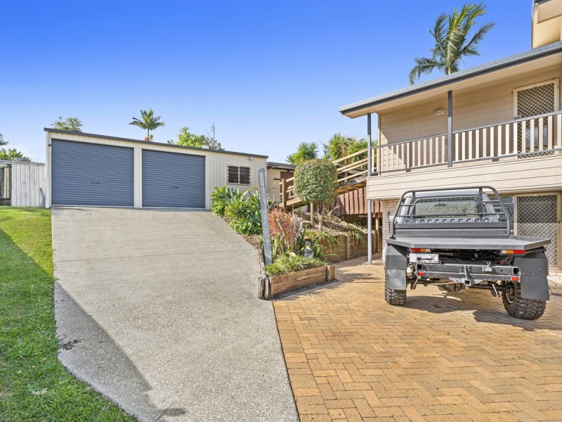 4 Rosella Court, Carrara QLD 4211