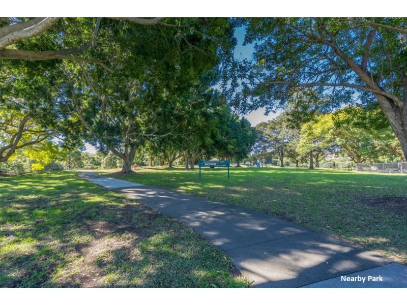 16 Souter Street, Nerang QLD 4211