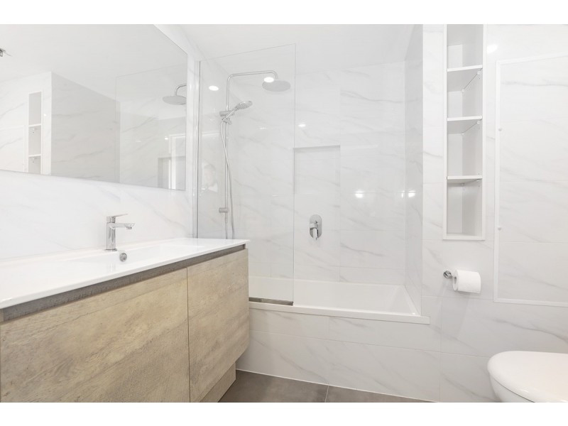 2502/3422 Surfers Paradise Boulevard, Surfers Paradise QLD 4217