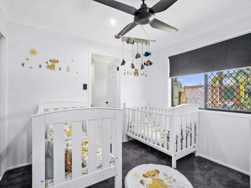 2/32 Bushgum Crescent, Upper Coomera QLD 4209