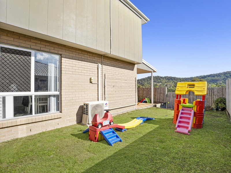 65 Macintyre Parade, Pacific Pines QLD 4211