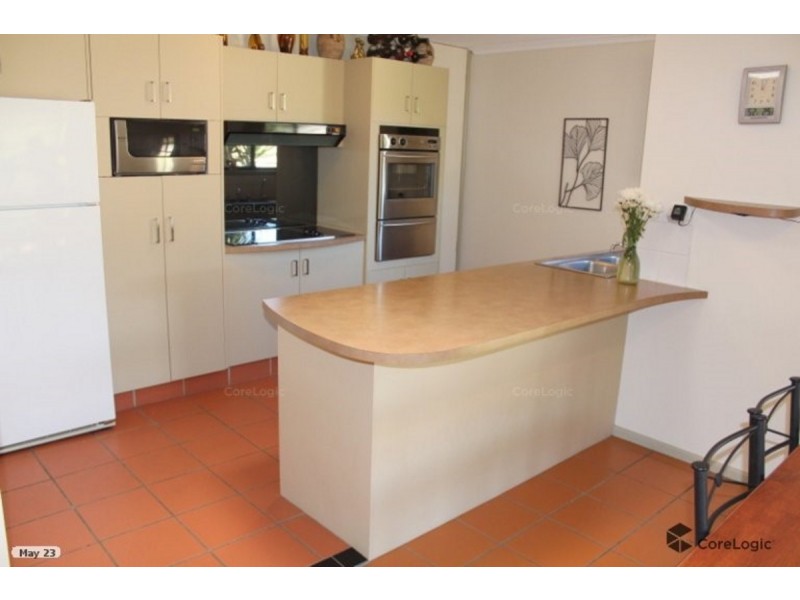 11 Avonbury Court, Carrara QLD 4211