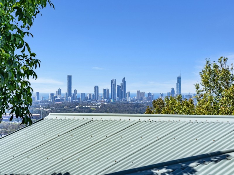 31/2 Ridgeline Way, Highland Park QLD 4211