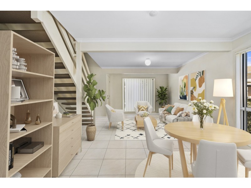 49/125 Pappas Way, Carrara QLD 4211