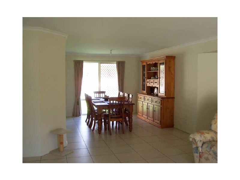 7 Crystal Springs Court, Maudsland QLD 4210