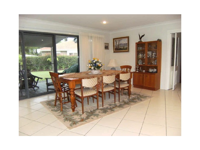 18 Nathanvale Drive, Mount Nathan QLD 4211