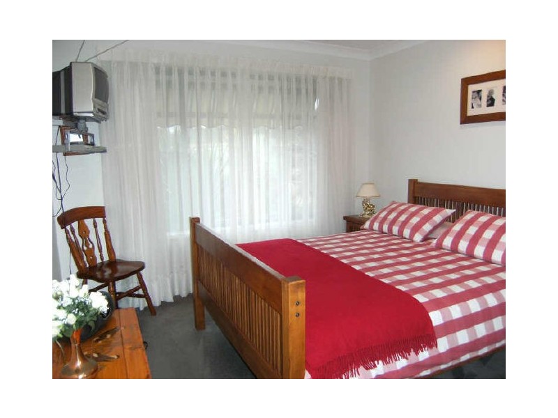 18 Nathanvale Drive, Mount Nathan QLD 4211