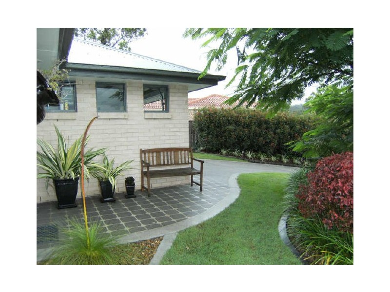 18 Nathanvale Drive, Mount Nathan QLD 4211