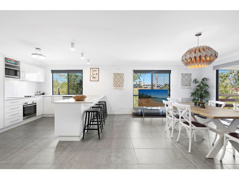 14 Lady Musgrave Drive, Springfield Lakes QLD 4300