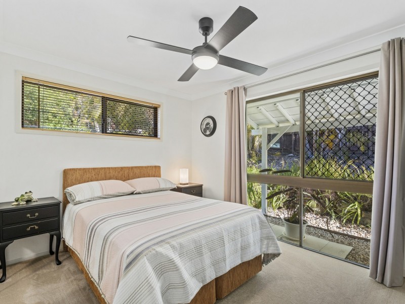 28 Balfour Crescent, Highland Park QLD 4211