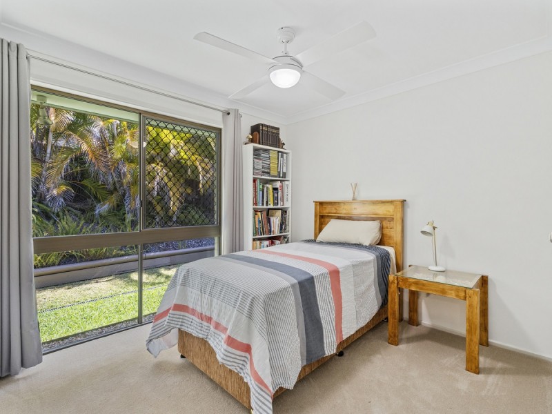 28 Balfour Crescent, Highland Park QLD 4211