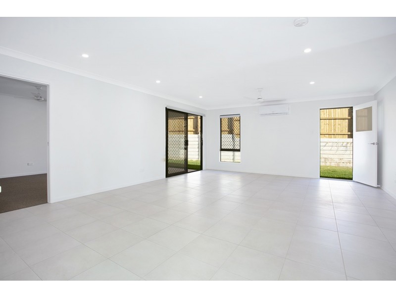 1 Fitzroy Street, Holmview QLD 4207