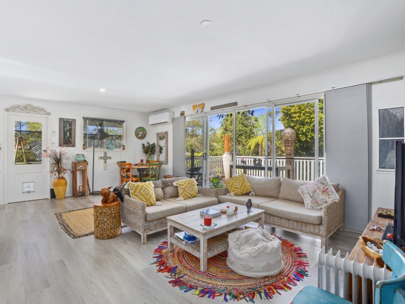 10 Lloyds Road, Springbrook QLD 4213