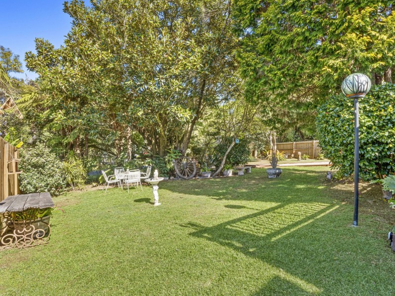 10 Lloyds Road, Springbrook QLD 4213