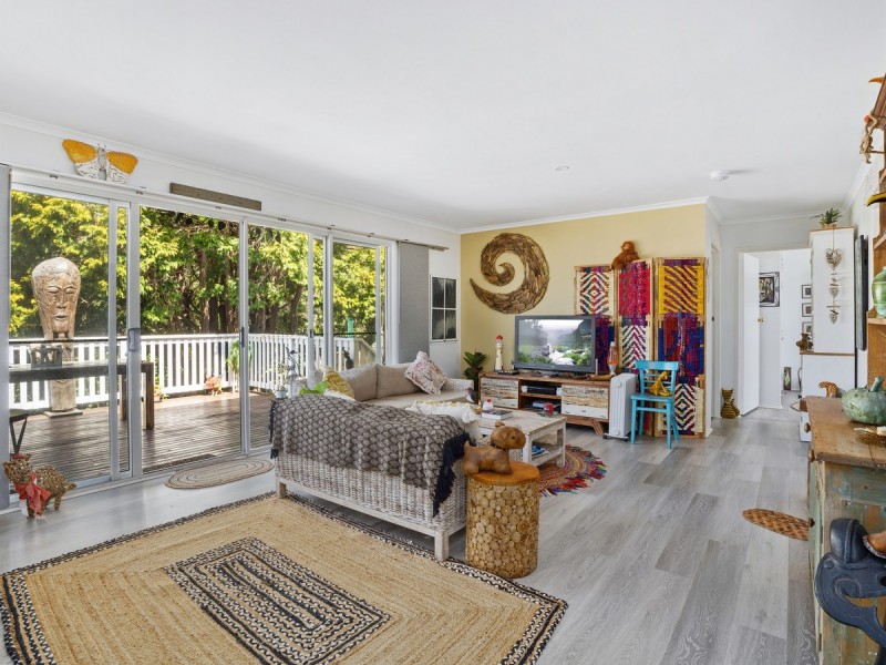 10 Lloyds Road, Springbrook QLD 4213