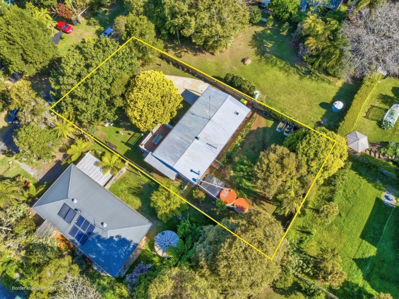 10 Lloyds Road, Springbrook QLD 4213