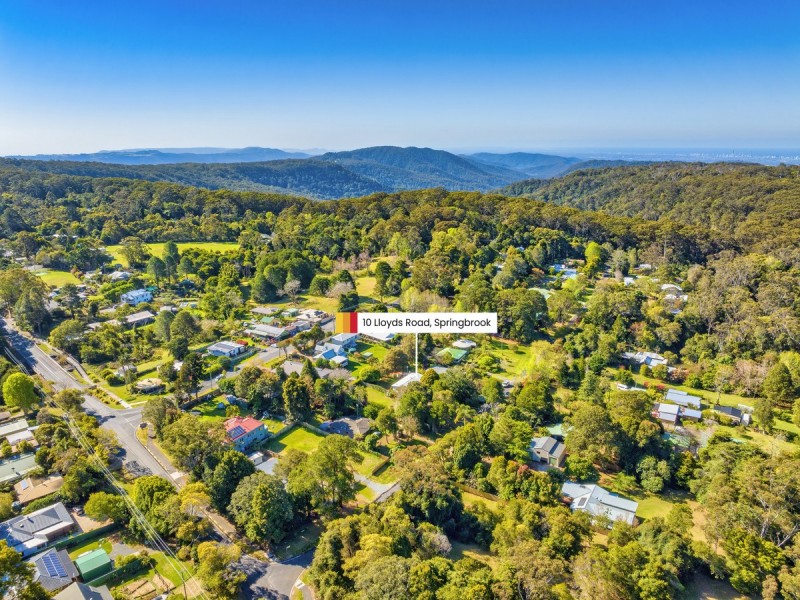 10 Lloyds Road, Springbrook QLD 4213