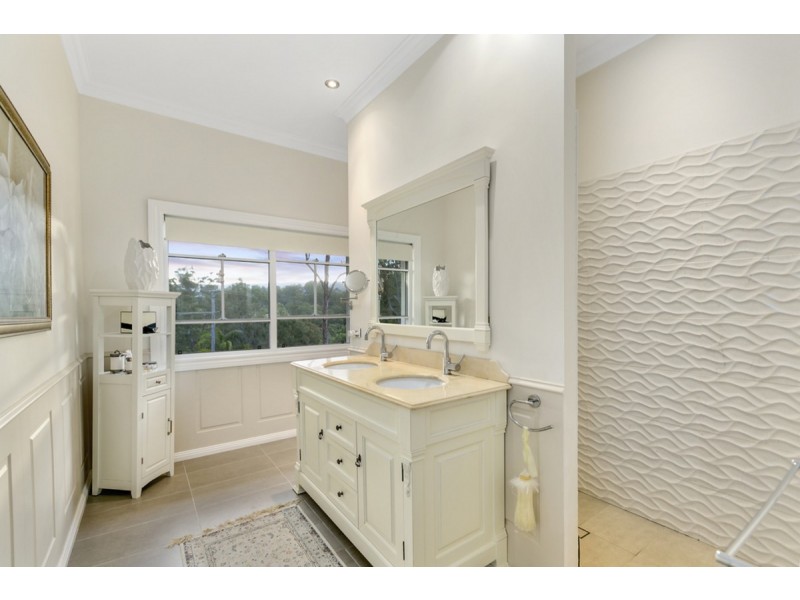 1 Carole Drive, Nerang QLD 4211