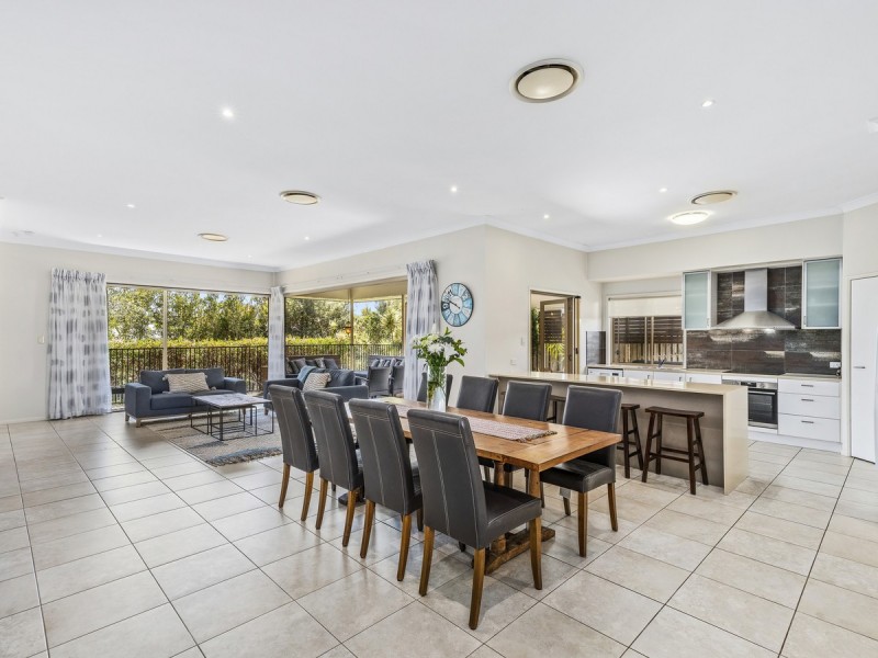 7 Stoney Creek Circuit, Ormeau QLD 4208