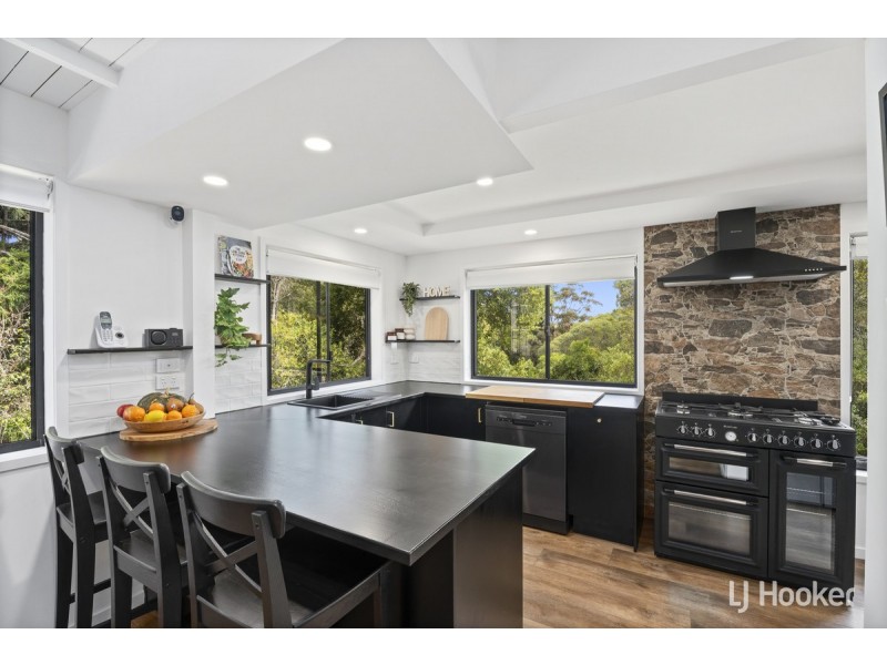 144 North Road, Lower Beechmont QLD 4211