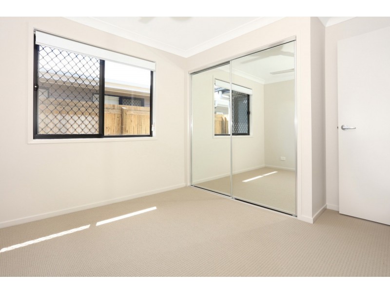 130 Fairbourne Terrace, Pimpama QLD 4209
