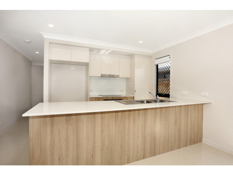 130 Fairbourne Terrace, Pimpama QLD 4209
