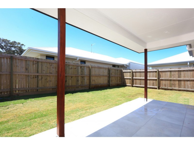 130 Fairbourne Terrace, Pimpama QLD 4209