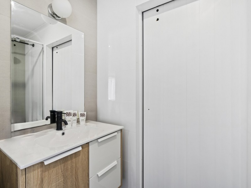 16 Bartlett Avenue, Nerang QLD 4211