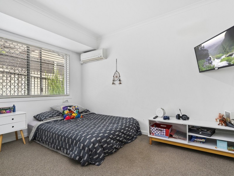 16 Bartlett Avenue, Nerang QLD 4211