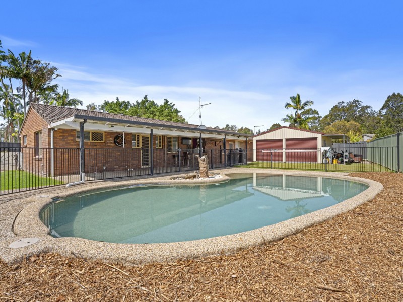 10 Jade Stone Court, Carrara QLD 4211