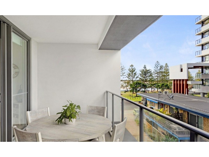 306/378 Marine Parade, Labrador QLD 4215