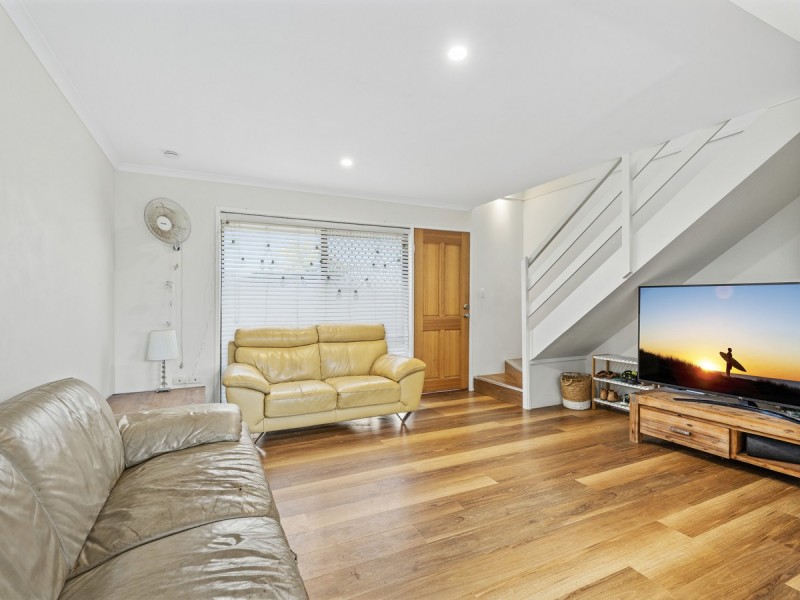 15/18-21 St Kevins Avenue, Benowa QLD 4217