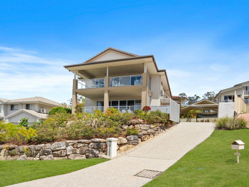 24 Ballah Crescent, Highland Park QLD 4211