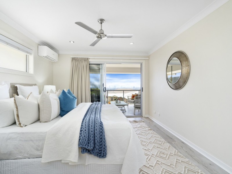 24 Ballah Crescent, Highland Park QLD 4211