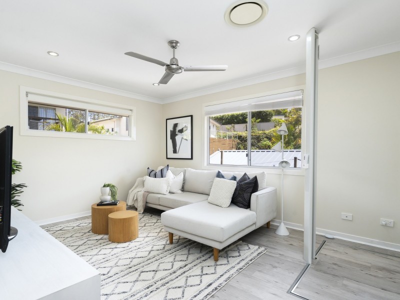 24 Ballah Crescent, Highland Park QLD 4211
