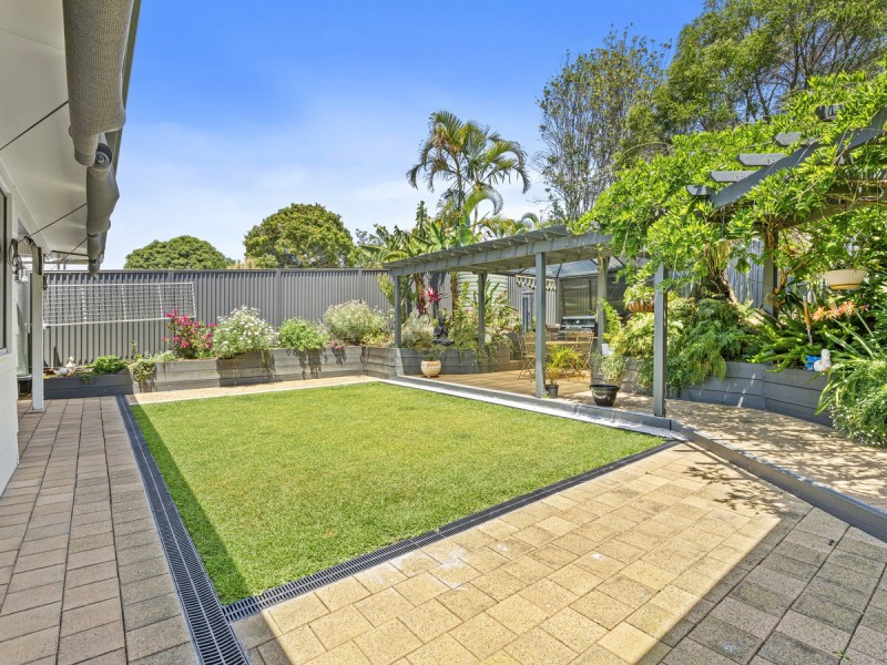 9 Paradise Street, Nerang QLD 4211