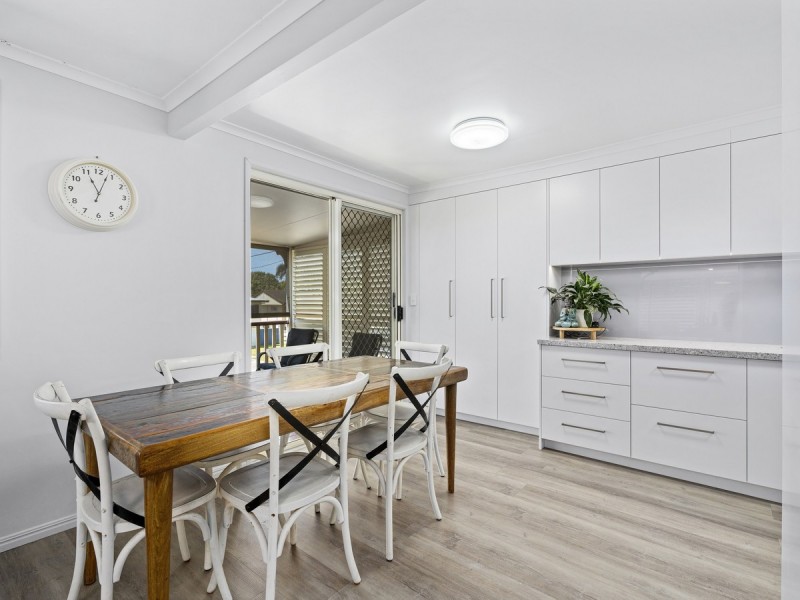 9 Paradise Street, Nerang QLD 4211