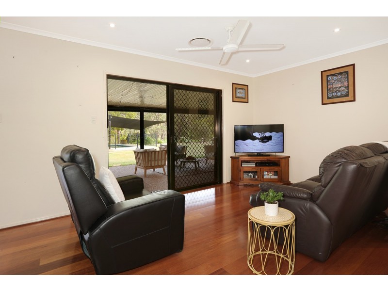 6 Lookout Place, Mount Nathan QLD 4211