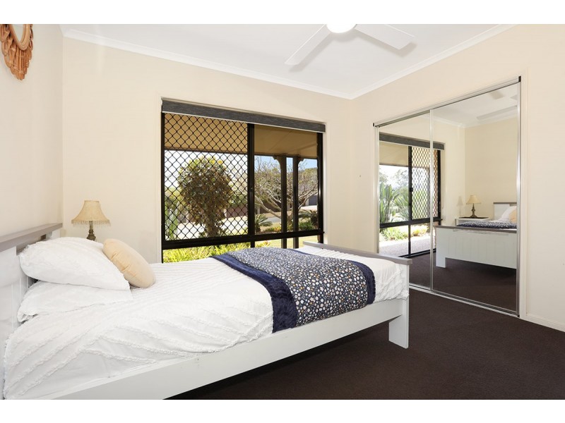 6 Lookout Place, Mount Nathan QLD 4211