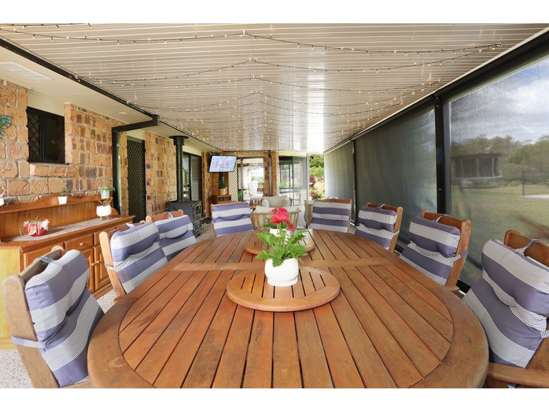 6 Lookout Place, Mount Nathan QLD 4211