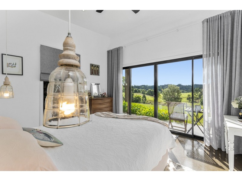 13-17 Acacia Court, Beechmont QLD 4211