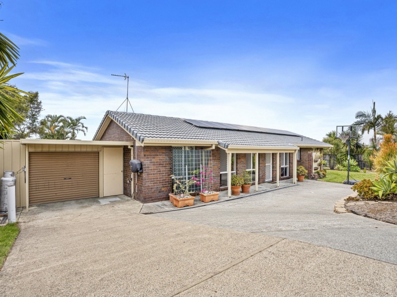 29 Mcleod Street, Highland Park QLD 4211